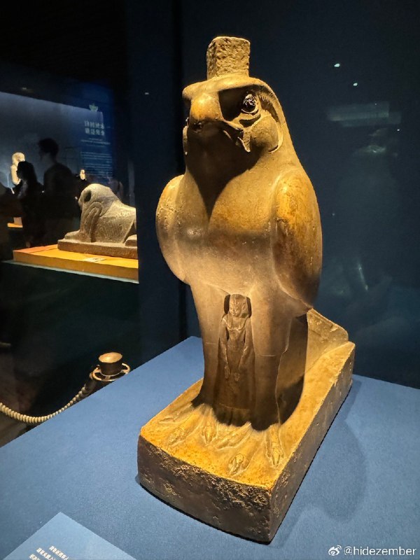 上博埃及展，人比文物多，金面具也没有，体验极差via Weibo上博埃及展，人比文物多，金面具也没有，体验极差via Weibo