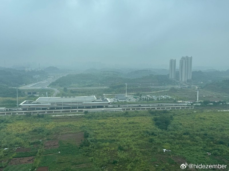 成都中转半日，天府机场好村啊
